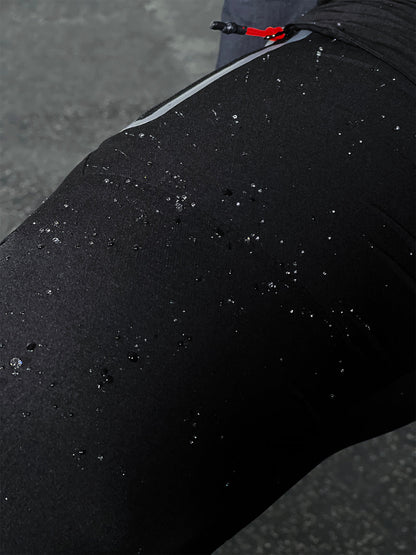 Performance Jogging Pants with pocket detail