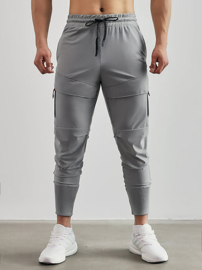 Performance Jogging Pants with pocket detail