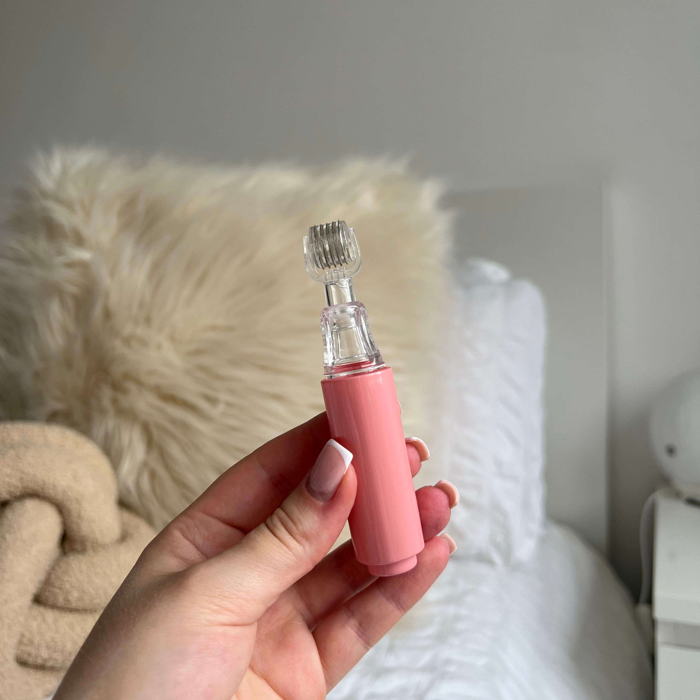 Lexxy Lip Roller + FREE Plumping Serum