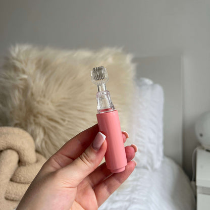 Lexxy Lip Roller + FREE Plumping Serum